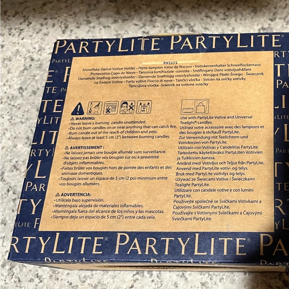 Rare PARTYLITE Silver Tone Snowflake Candle Holders - Picture 12 of 14